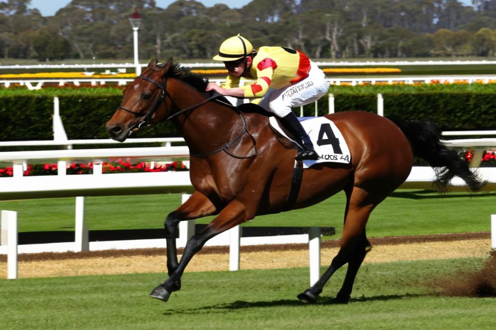 lawrence-who-won-the-cox-plate-australia-in-1944